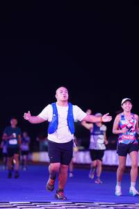 BIB: 
                            <button type="button" onclick="openModal(24111592)" class="btn btn-primary btn-sm float-right btn-popup" data-toggle="modal" data-target=".modal-high-quality">
                        <i class="fas fa-shopping-cart"></i> Add to Cart
                    </button>
                                            <button type="button" onclick="isThisMe(24111592, true)" class="btn btn-success btn-sm float-right btn-popup btn-isme hidden" data-toggle="tooltip" data-placement="bottom" title="นี่คือรูปของคุณใช่ไหม คลิกที่นี่เพื่อเอาเข้าอัลบั้ม">
                        <i class="fas fa-plus"></i> Add to album
                    </button>
                    <button type="button" onclick="isThisMe(24111592, false)" class="btn btn-warning btn-sm float-right btn-popup btn-isnotme hidden">
                        <i class="fas fa-ban"></i> Remove from album
                    </button>